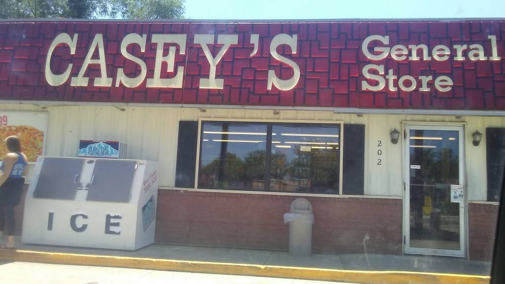 Caseys | meal takeaway | 202 E 9th St, Trenton, MO 64683, USA | 6603596044 OR +1 660-359-6044