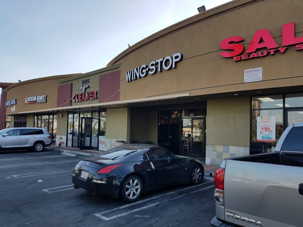 Wingstop | restaurant | 3825 Crenshaw Blvd #104, Los Angeles, CA 90008, USA | 3232969464 OR +1 323-296-9464