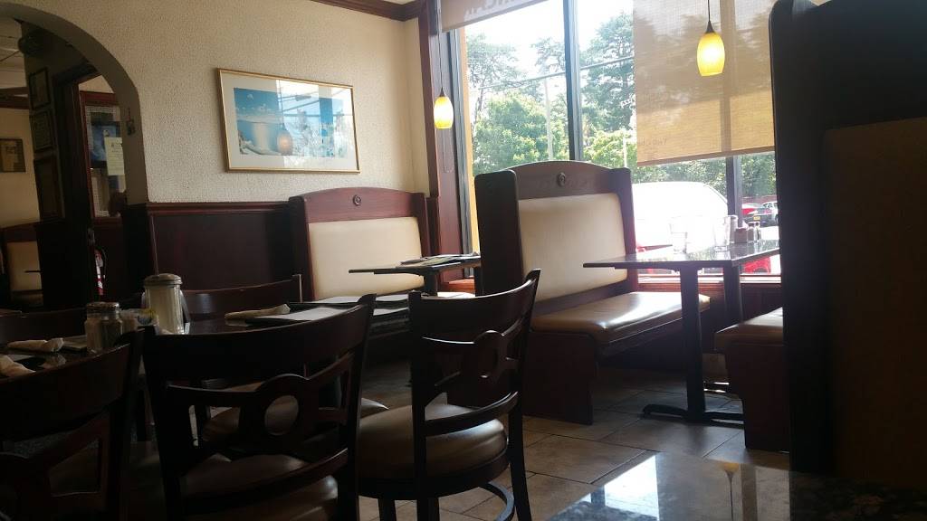 Two Chefs Pizza | restaurant | 5019 Wilson Blvd, Arlington, VA 22203, USA | 7035256889 OR +1 703-525-6889