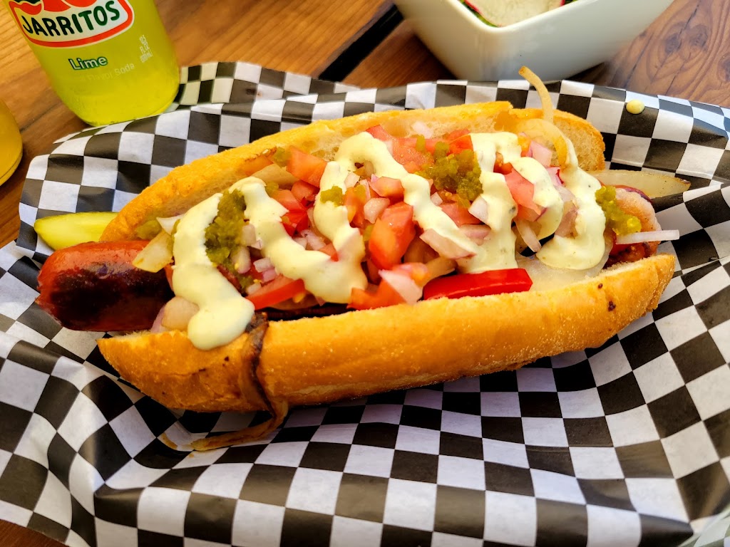 Headwaters Bistro & Deli | restaurant | 620 E Sierra Ave, Portola, CA 96122, USA | 5302896227 OR +1 530-289-6227