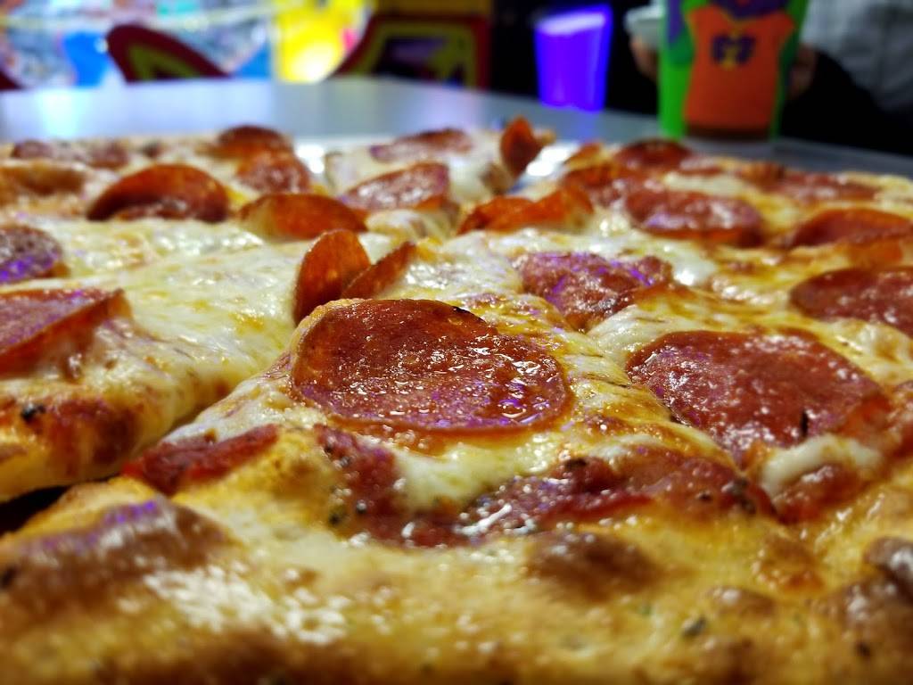 Chuck E. Cheeses | restaurant | 930 N San Fernando Blvd, Burbank, CA 91504, USA | 8188413453 OR +1 818-841-3453