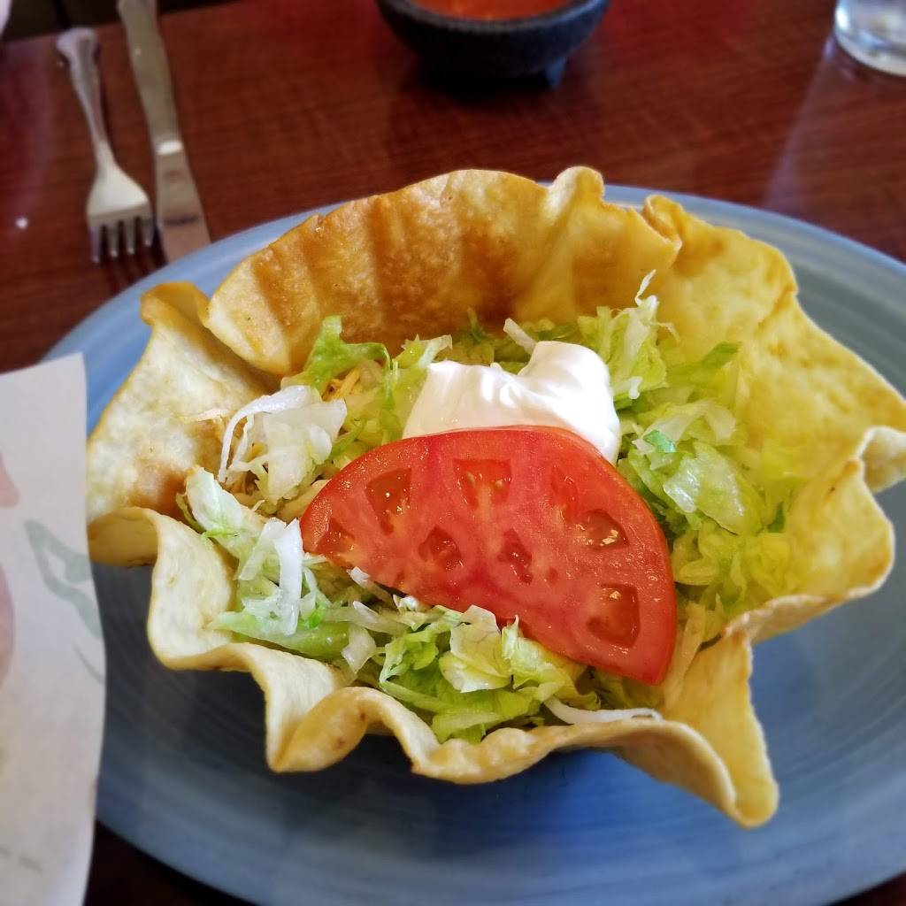 Tequila Jalisco | restaurant | 583 E Main St, Canfield, OH 44406, USA | 3305336520 OR +1 330-533-6520