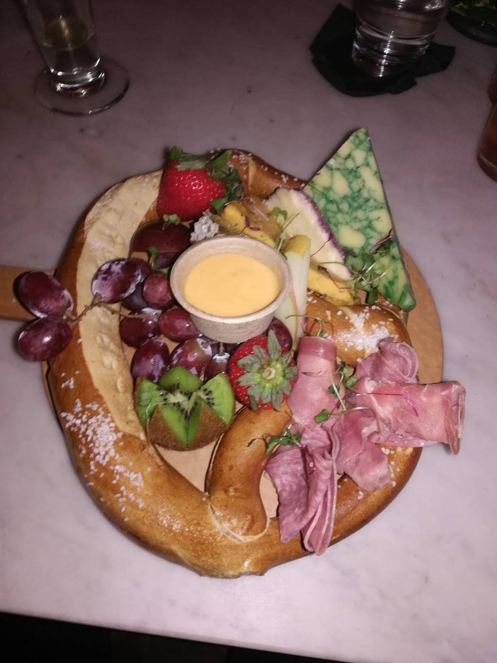 Ravish | restaurant | 210 E Ocean Ave, Lantana, FL 33462, USA | 5615882444 OR +1 561-588-2444