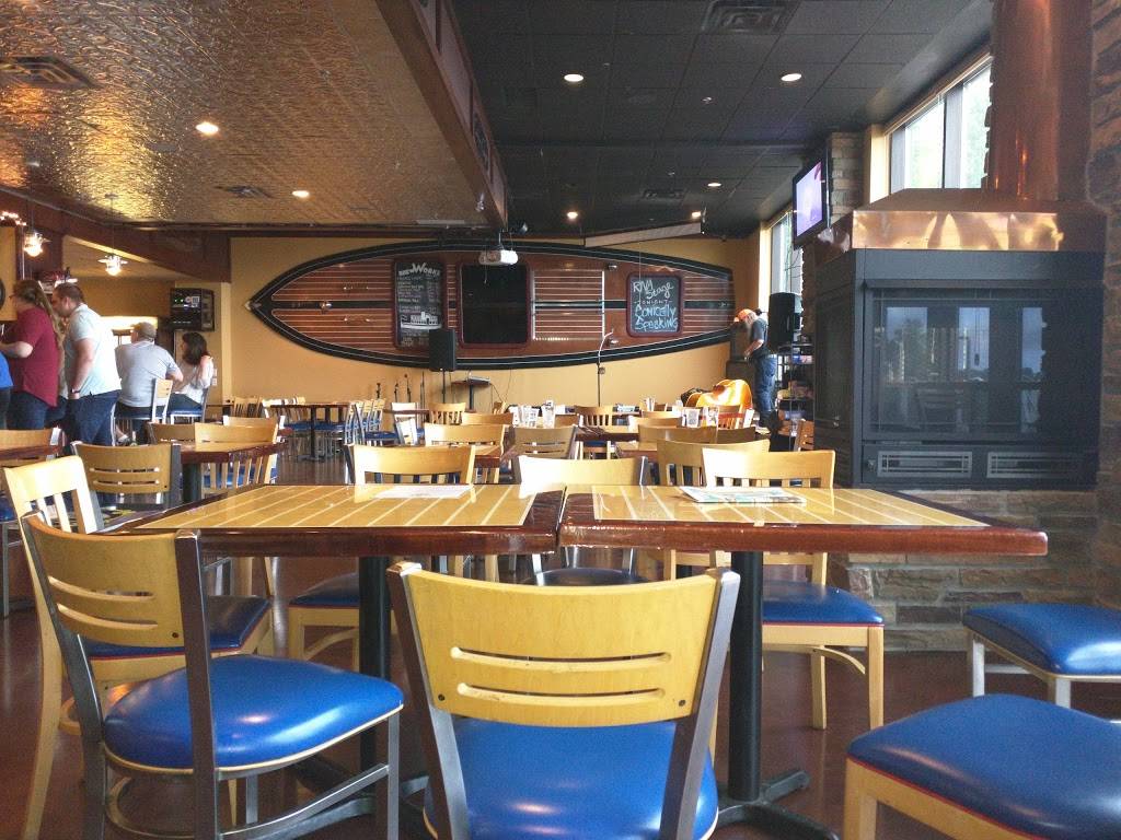 Wayzata Brew Works | restaurant | 294 Grove Ln E, Wayzata, MN 55391, USA | 9527371023 OR +1 952-737-1023