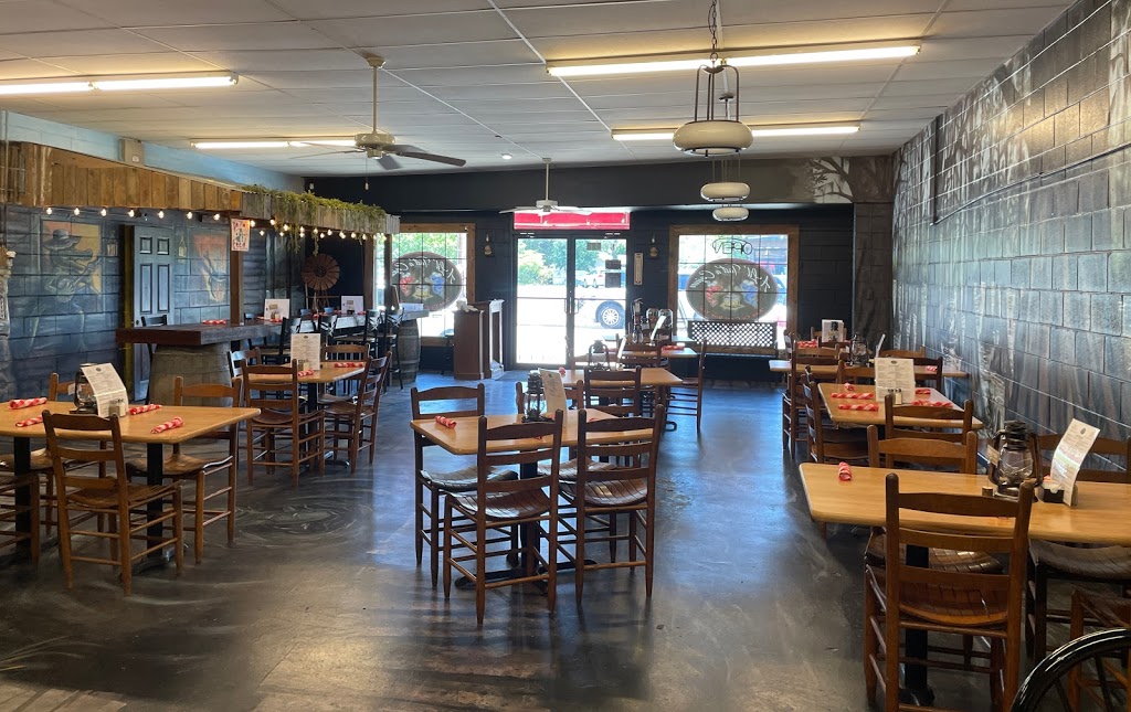 A Lil Tasta Cajun | restaurant | 125 W Main St, Lamar, SC 29069, USA | 8433261063 OR +1 843-326-1063