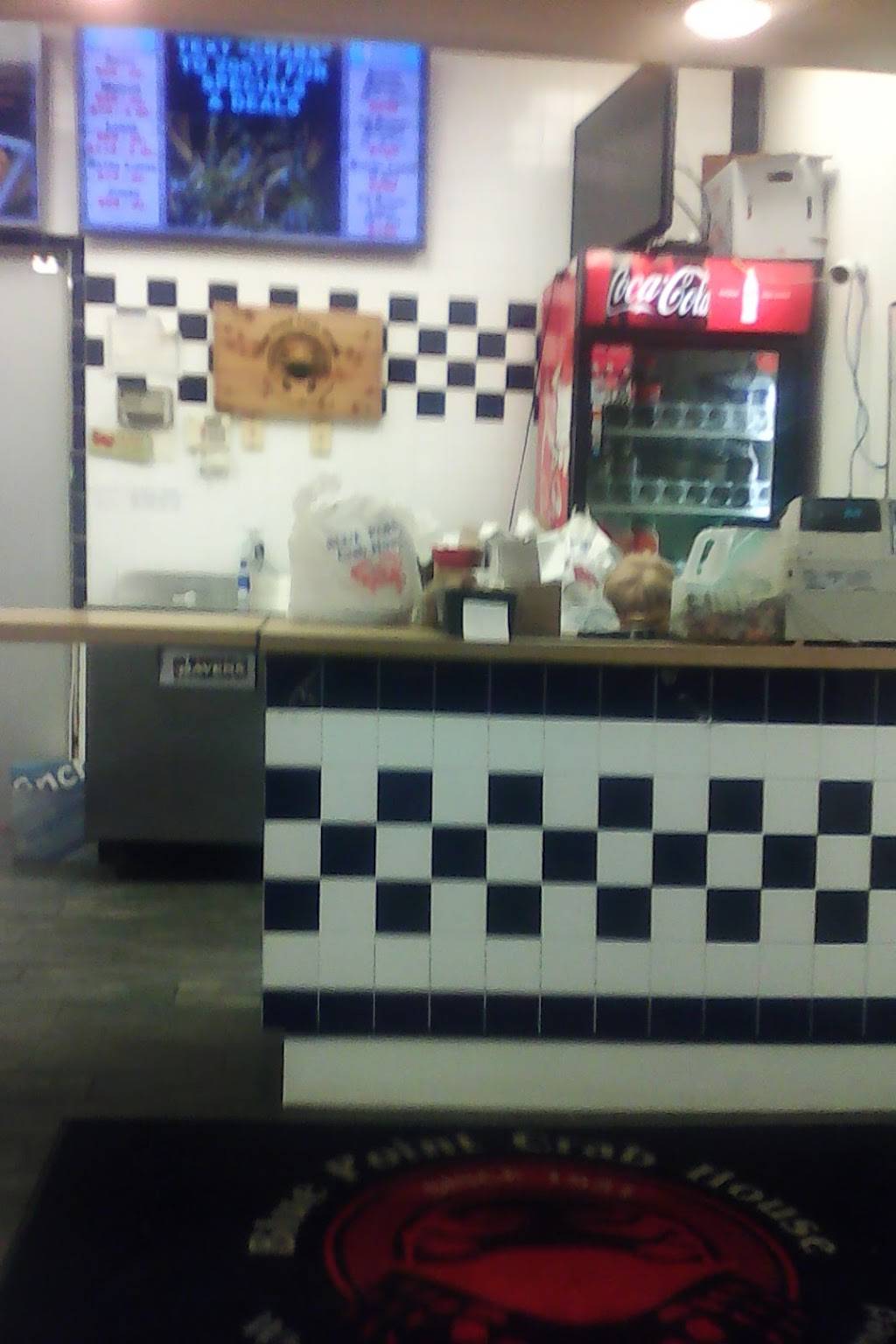 Blue Point Crab House | restaurant | 594 Jermor Ln, Westminster, MD 21157, USA | 4108712722 OR +1 410-871-2722