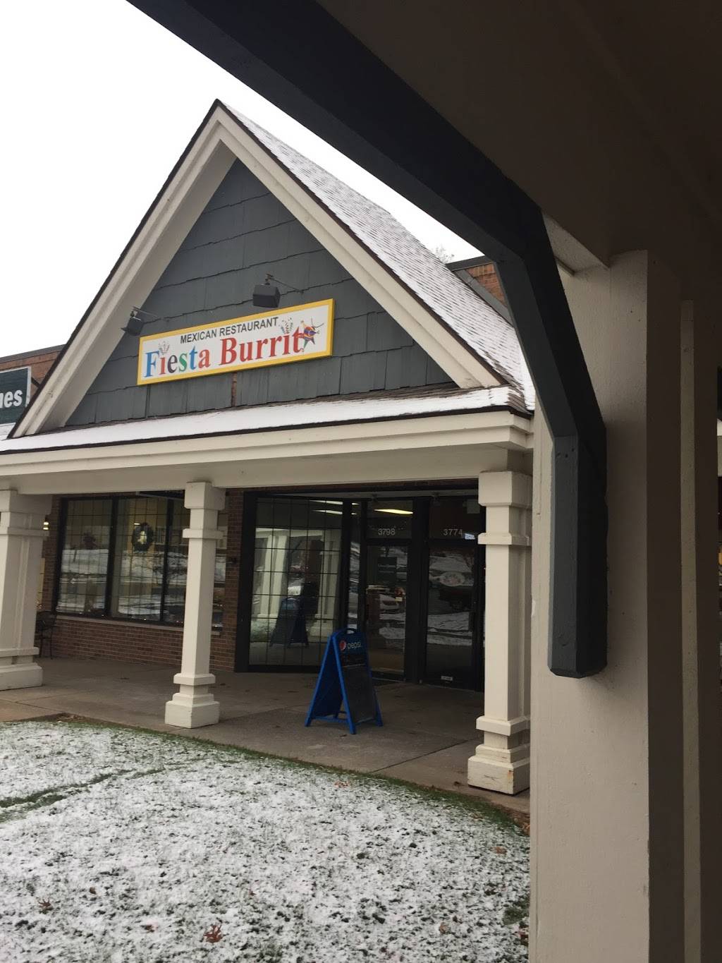 Fiesta Burrito | restaurant | 3774 W Centre Ave, Portage, MI 49024, USA | 2693242442 OR +1 269-324-2442