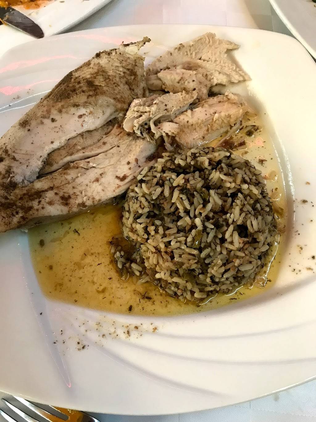 Victory Garden Cafe | restaurant | 2169 Steinway St, Astoria, NY 11105, USA | 7182742087 OR +1 718-274-2087