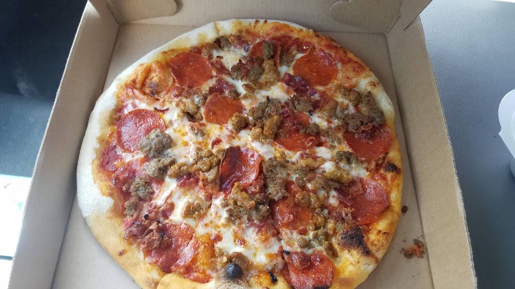 1000 Degrees Pizza Salad Wings | restaurant | 11194 Spring Hill Dr, Spring Hill, FL 34609, USA | 3525565807 OR +1 352-556-5807