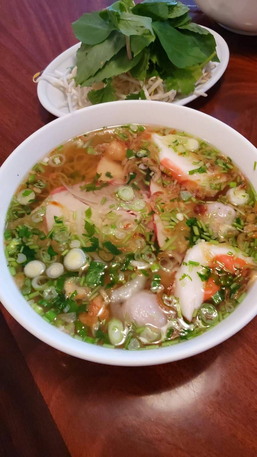 Saigon Restaurant | restaurant | 3021 NE 72nd Ave, Vancouver, WA 98661, USA | 3609448338 OR +1 360-944-8338