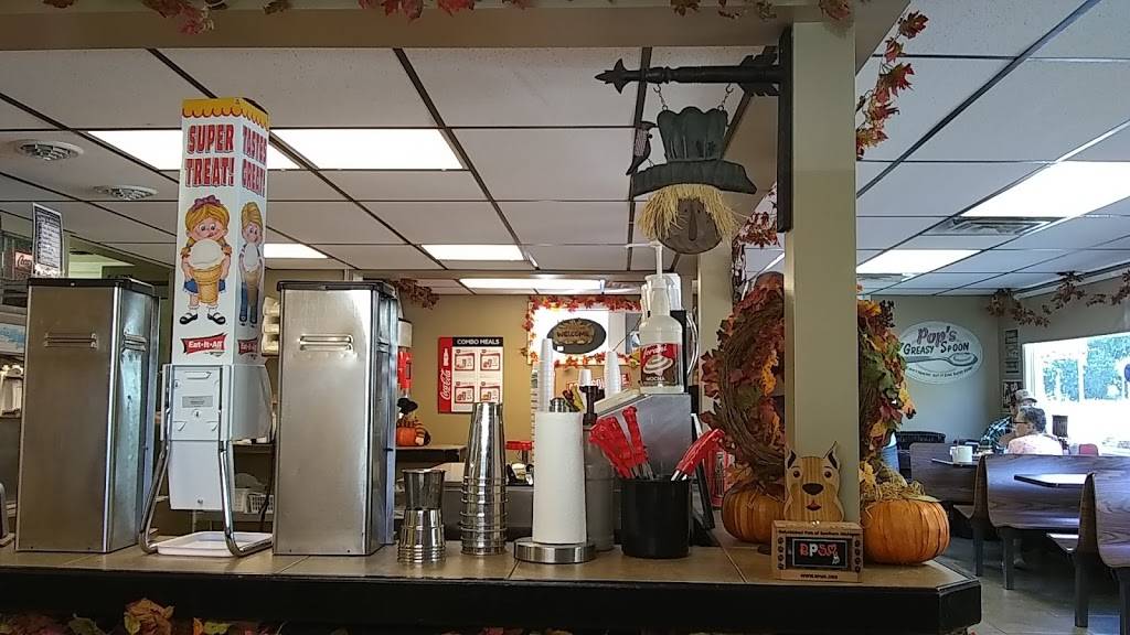 Town Fryer LLC | restaurant | 130 Broad St, Constantine, MI 49042, USA | 2694356735 OR +1 269-435-6735