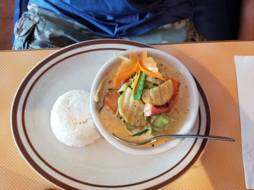 Thai By the Sea | meal takeaway | 8300 E Oak Island Dr, Oak Island, NC 28465, USA | 9102786420 OR +1 910-278-6420