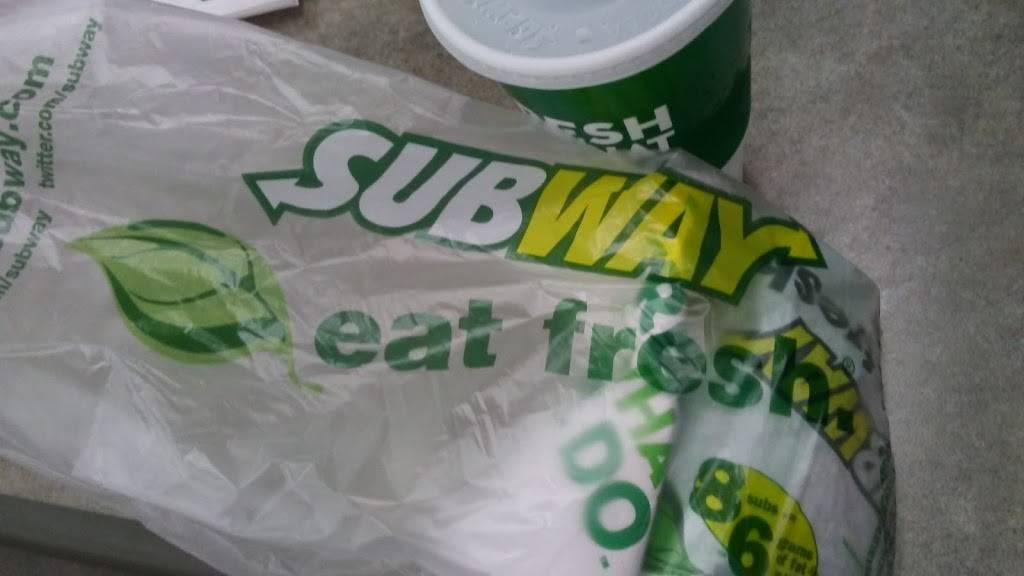Subway | restaurant | 109 Nauset St, New Bedford, MA 02746, USA | 5089991500 OR +1 508-999-1500