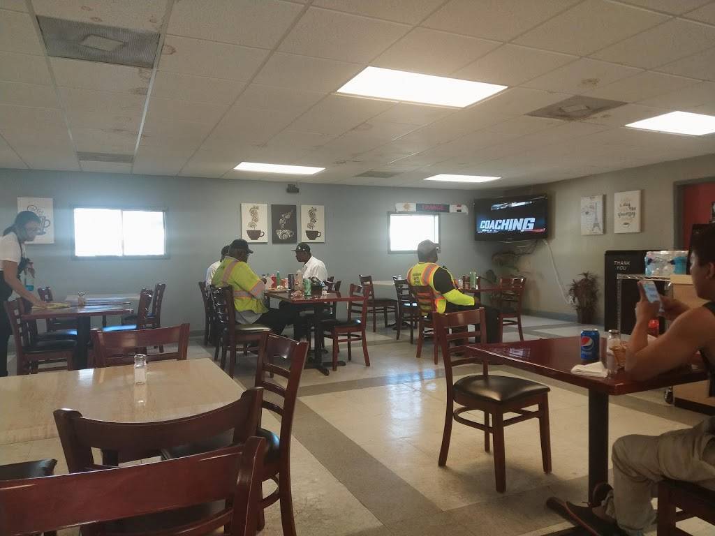 Seaman Cafe | cafe | 1180 S America Way, Miami, FL 33132, USA | 3053744722 OR +1 305-374-4722