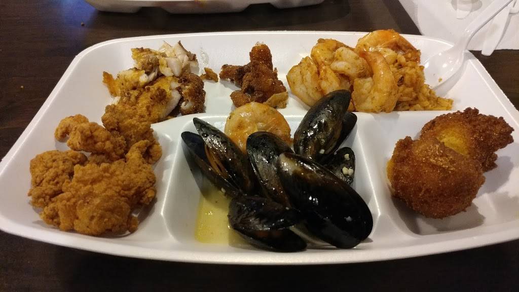 Smokin Jacks Bar & Grill | restaurant | 15468 Veterans Memorial Hwy, Reedsville, WV 26547, USA | 3048645868 OR +1 304-864-5868