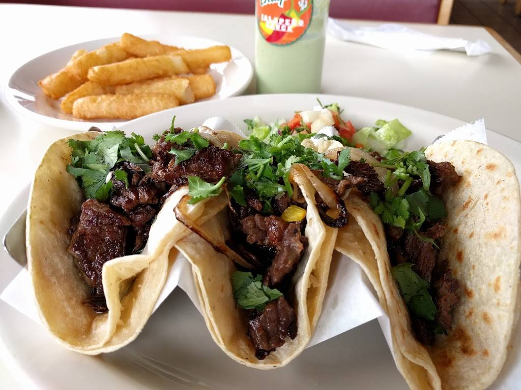 Guapos Woodbridge Rotisserie | restaurant | 14418 Gideon Dr, Woodbridge, VA 22192, USA | 7034909622 OR +1 703-490-9622