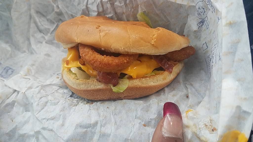 Fosters Freeze | restaurant | 2601 Alvarado St, San Leandro, CA 94577, USA | 5103572094 OR +1 510-357-2094