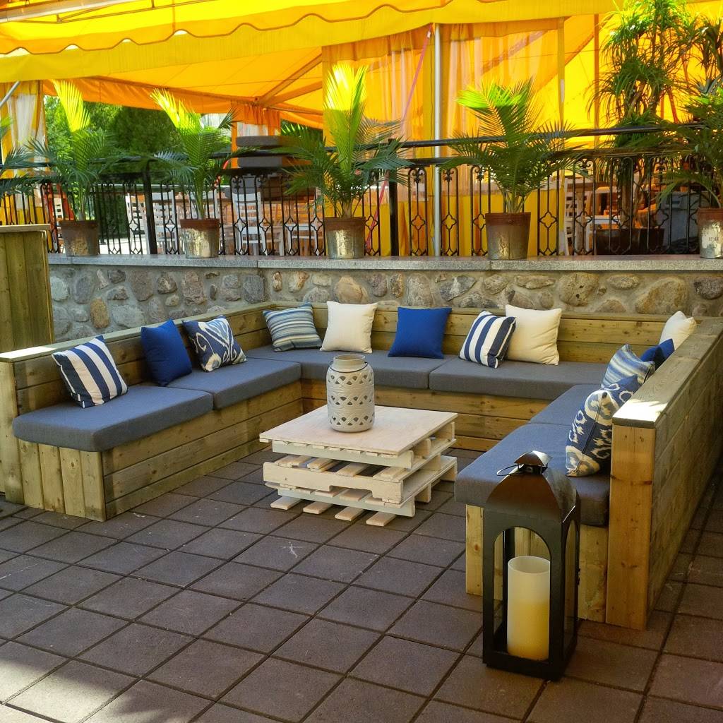 Hôtel Le Chantecler | restaurant | 1474 Chemin du Chantecler, Sainte-Adèle, QC J8B 1A2, Canada | 4502293555 OR +1 450-229-3555