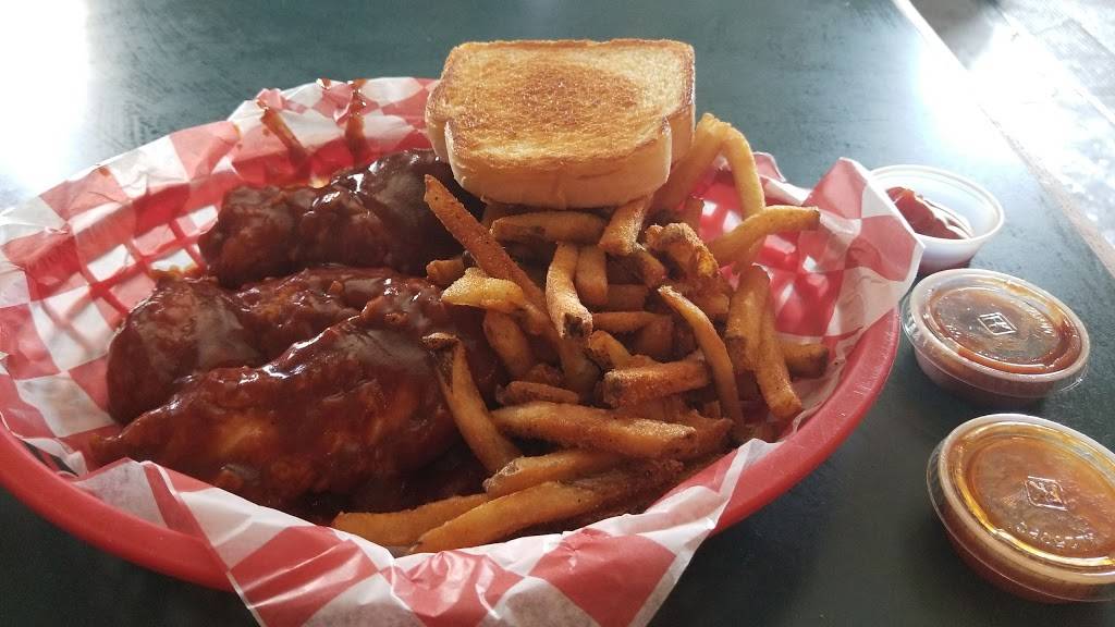 McDougals Chicken Fingers & Wings | restaurant | 316 White Bridge Pike, Nashville, TN 37209, USA | 6154571749 OR +1 615-457-1749