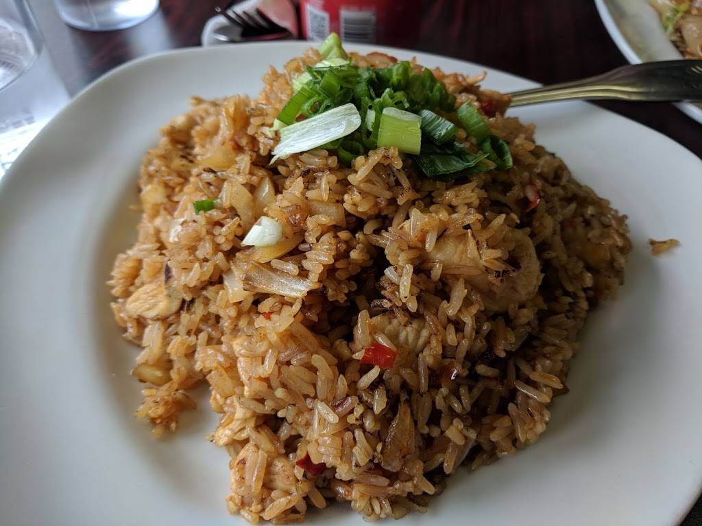 The Green Mango | restaurant | 3461 William Penn Hwy, Pittsburgh, PA 15235, USA | 4128249500 OR +1 412-824-9500