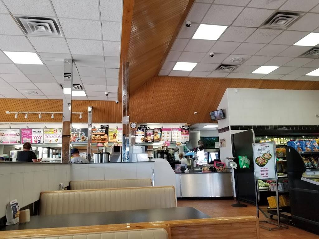 Braums Ice Cream & Burger Restaurant | restaurant | 1526 W Broadway Ave, Sulphur, OK 73086, USA | 5806223993 OR +1 580-622-3993