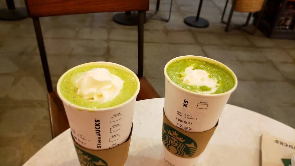 Starbucks | cafe | 48750 Seminole Dr #105, Cabazon, CA 92230, USA | 9518492149 OR +1 951-849-2149