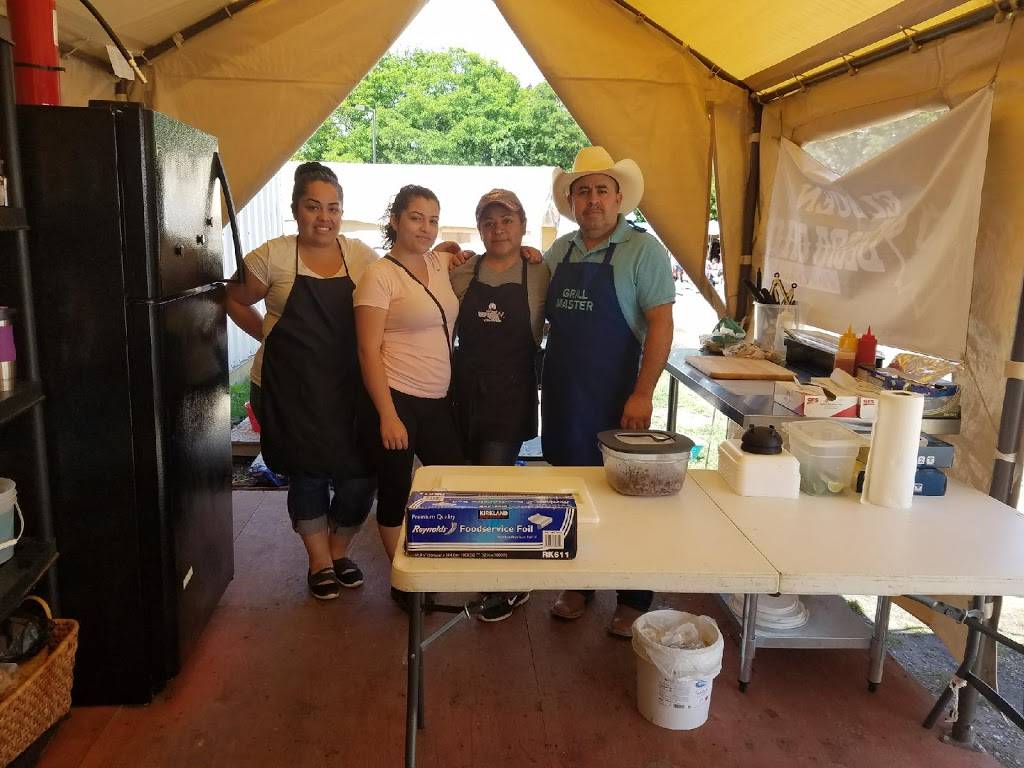 EL BUEN DESPACHO | restaurant | 14N630 IL-25, Dundee Township, IL 60118, USA | 2243254438 OR +1 224-325-4438