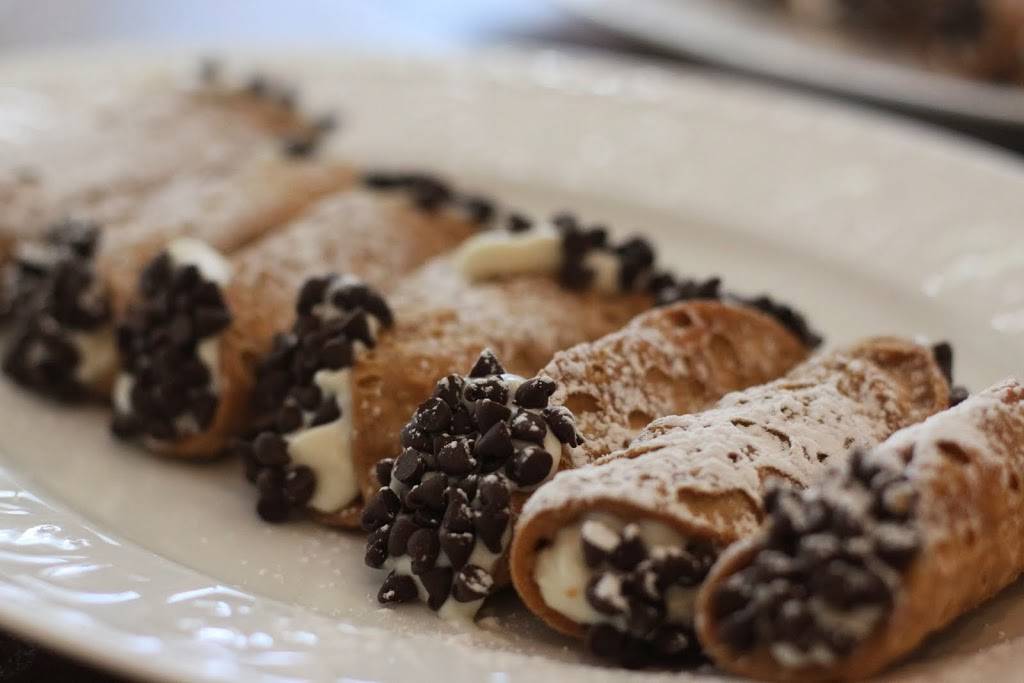 Panaros | restaurant | 571 Delaware Ave, Buffalo, NY 14202, USA | 7168841033 OR +1 716-884-1033