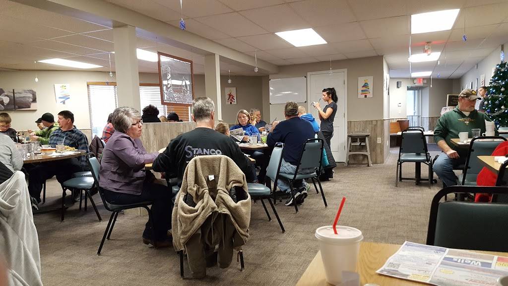 Overboard Inn | restaurant | 6027 Main St, Twin Lake, MI 49457, USA | 2318286367 OR +1 231-828-6367