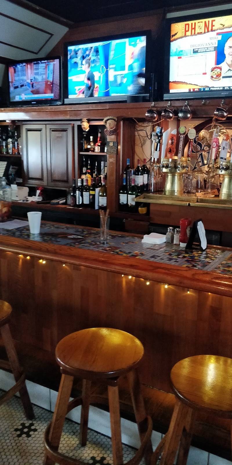 Silkys Pub | restaurant | 5135 Liberty Ave, Pittsburgh, PA 15224, USA | 4126836141 OR +1 412-683-6141