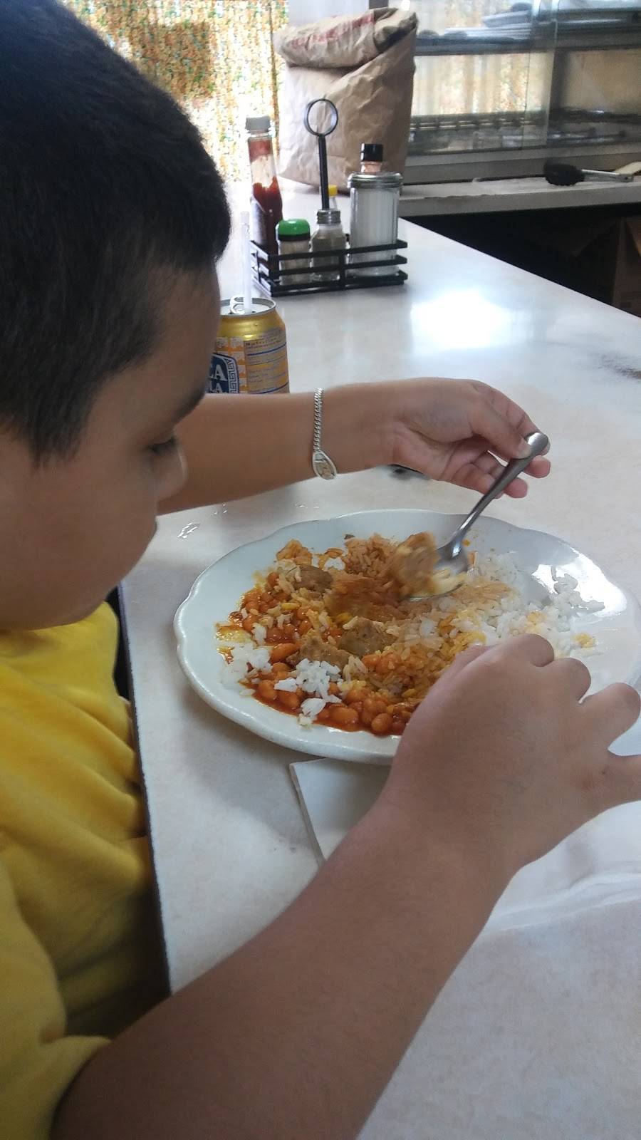 Rincon Criollo | restaurant | 715 E 18th St, Paterson, NJ 07501, USA | 9737427567 OR +1 973-742-7567