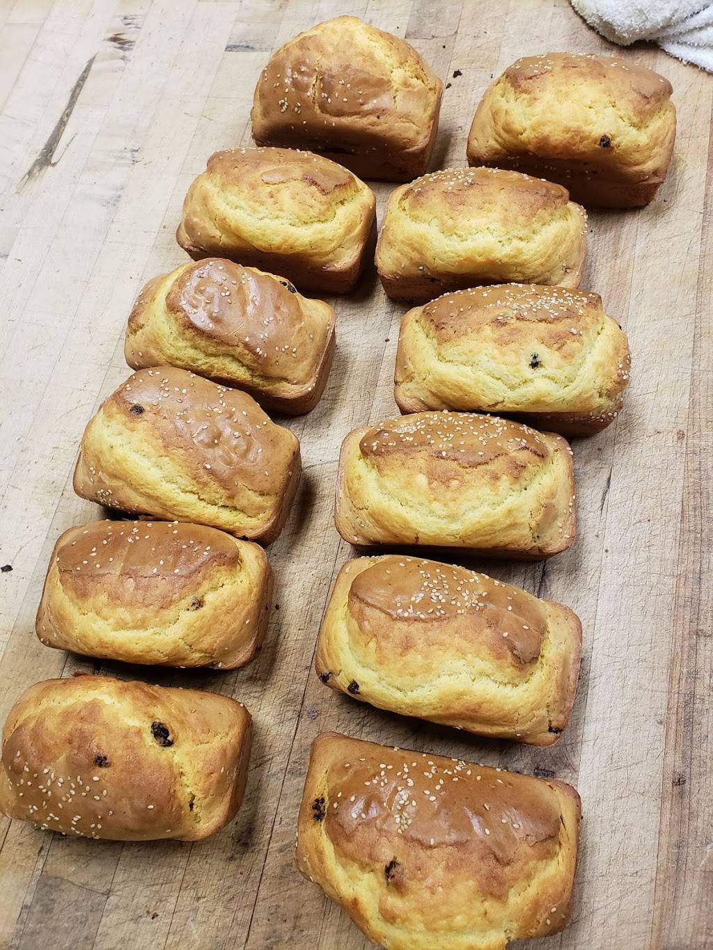 Guatemalteca Bakery and Restaurant | bakery | 4032 Beverly Blvd, Los Angeles, CA 90004, USA | 2133829451 OR +1 213-382-9451