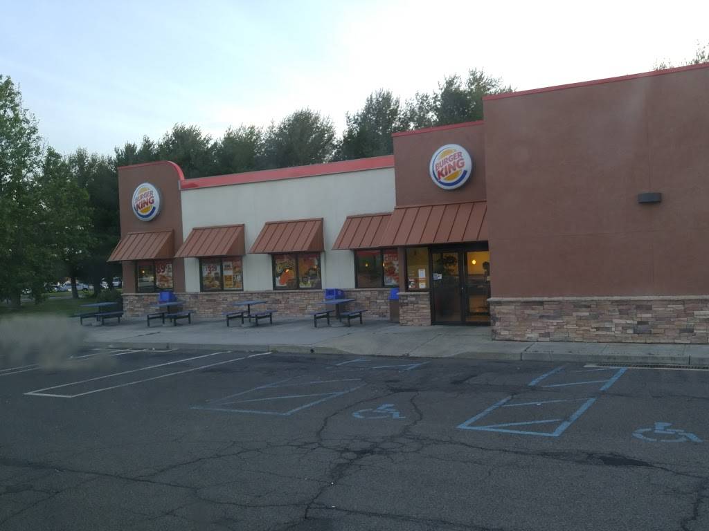 Burger King | restaurant | Fort Dix Rd Bldg 5399, Fort Dix, NJ 08640, USA | 6097238937 OR +1 609-723-8937