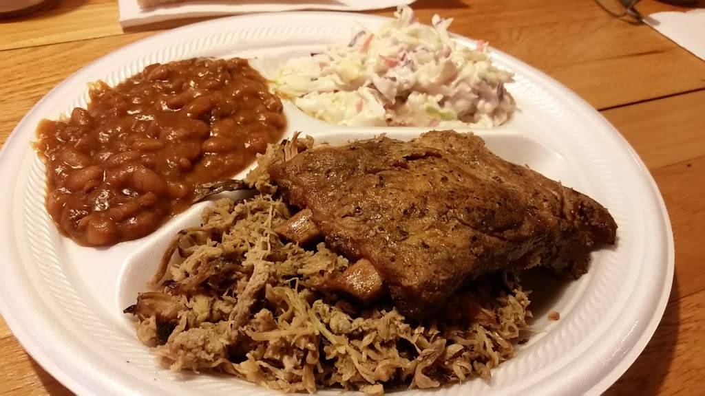 The Bar-B-Q Place | restaurant | 3542 E Huntsville Rd, Fayetteville, AR 72701, USA | 4793012500 OR +1 479-301-2500