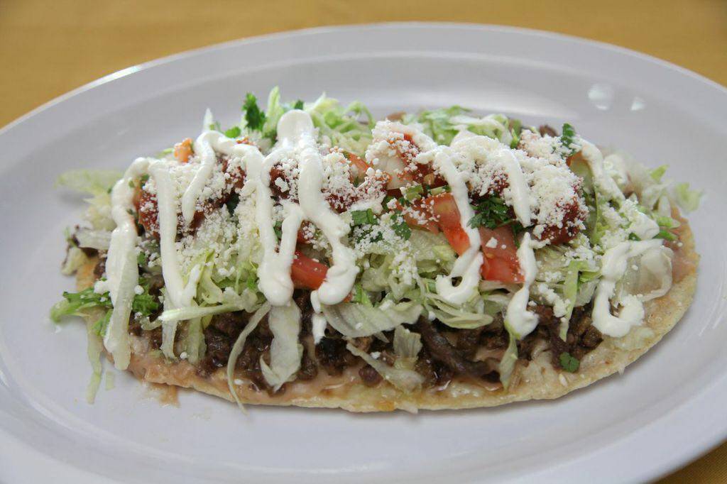 Crazy Tacos inc | restaurant | 911 S 5th St, Smithfield, NC 27577, USA | 9199380338 OR +1 919-938-0338