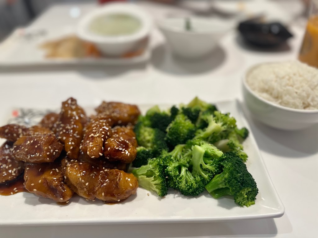 VeGreen Noodle | restaurant | 2660 Mall of Georgia Blvd Ste 100a, Buford, GA 30519, USA | 4702388000 OR +1 470-238-8000