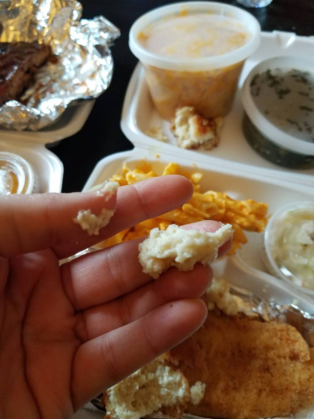 Pig Daddys BBQ | restaurant | 2312 Garrett Rd, Drexel Hill, PA 19026, USA | 6106226441 OR +1 610-622-6441