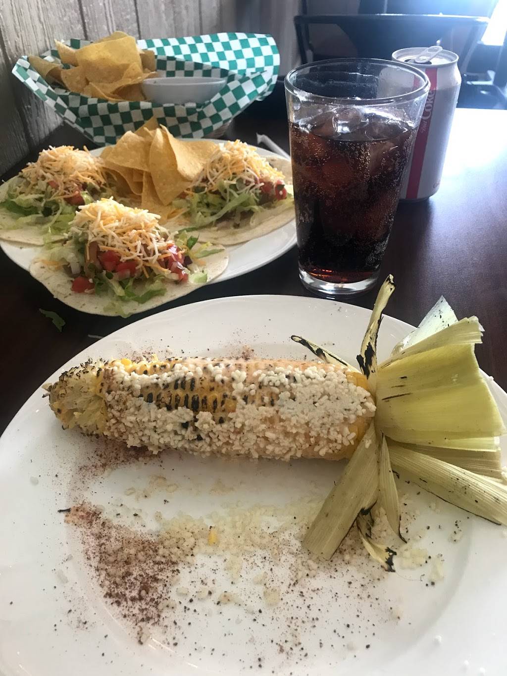 Bigotes y Sombreros | restaurant | 10720 SW 113th Pl, Miami, FL 33176, USA | 7865367993 OR +1 786-536-7993