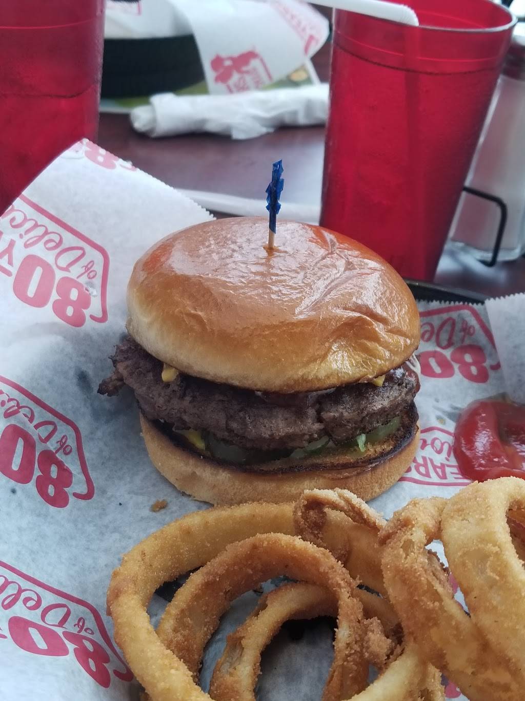 Big Boy | restaurant | 530 Lansing St, Charlotte, MI 48813, USA | 5175430775 OR +1 517-543-0775