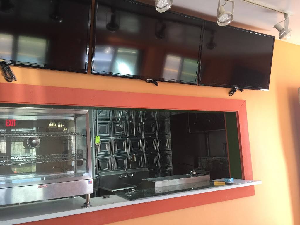 South on Bostwick Cantina & Grille | restaurant | 100 Bostwick Ave, Bridgeport, CT 06605, USA | 2033334762 OR +1 203-333-4762