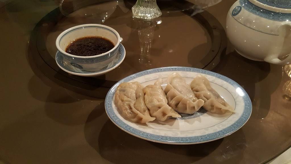 Yen Yen Chinese Restaurant | restaurant | 2 N Atlantic Ave, Cocoa Beach, FL 32931, USA | 3217839512 OR +1 321-783-9512