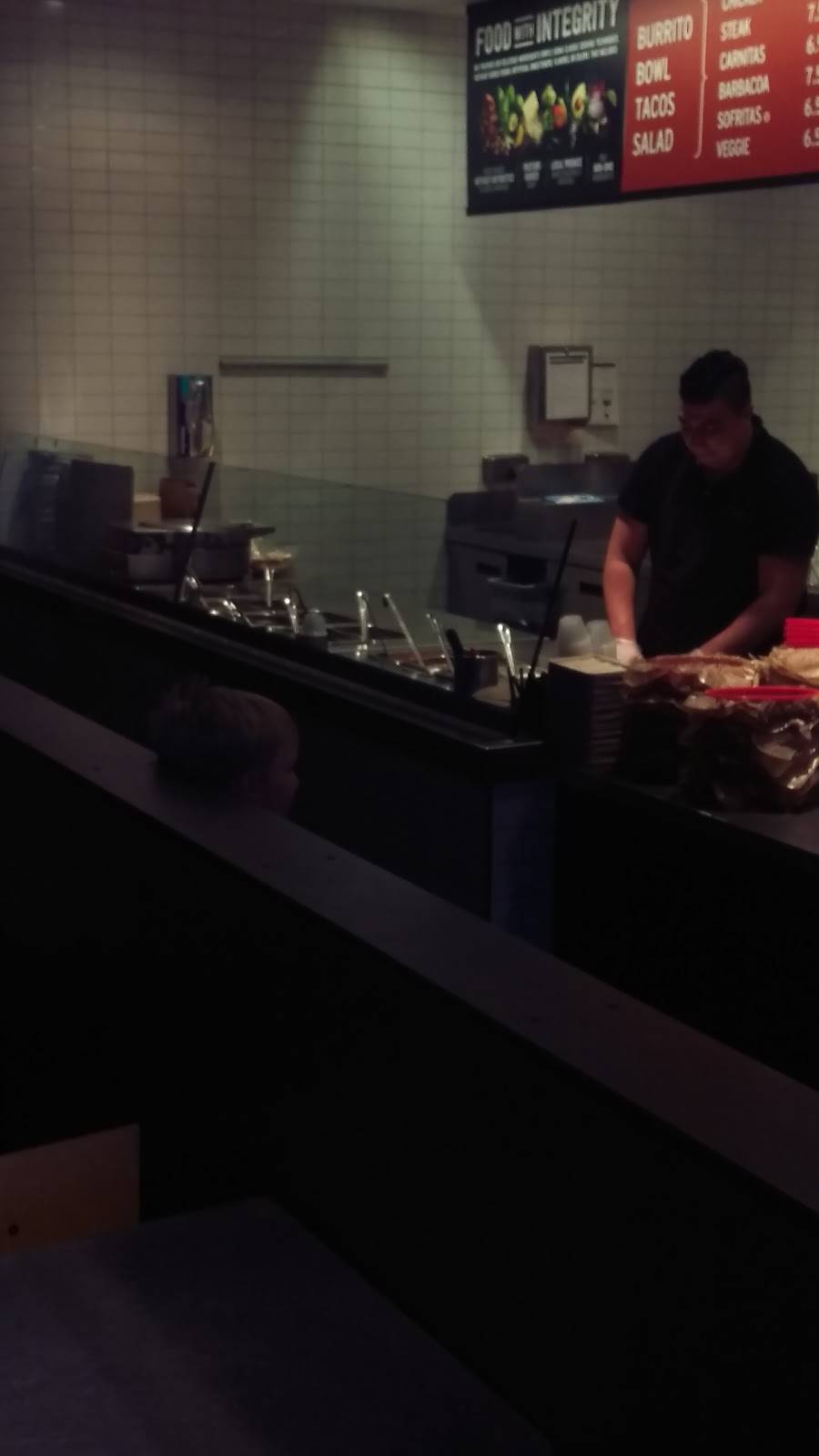 Chipotle Mexican Grill | restaurant | 8100 W Crestline Ave Unit A1, Denver, CO 80123, USA | 3035011101 OR +1 303-501-1101