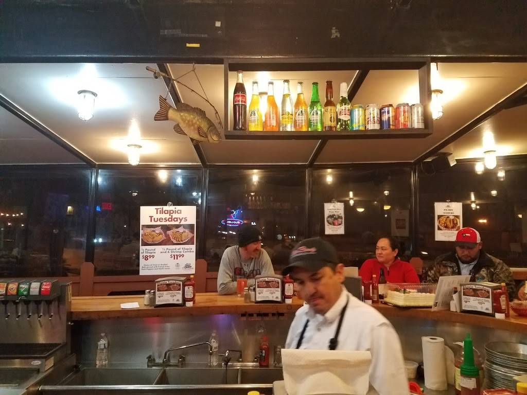 Captain Bennys | restaurant | 10896 Northwest Fwy, Houston, TX 77092, USA | 7136801828 OR +1 713-680-1828