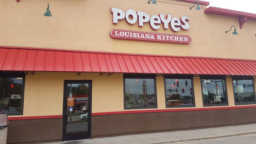 Popeyes Louisiana Kitchen | restaurant | 4140 Merle Hay Rd, Des Moines, IA 50310, USA | 5152517670 OR +1 515-251-7670