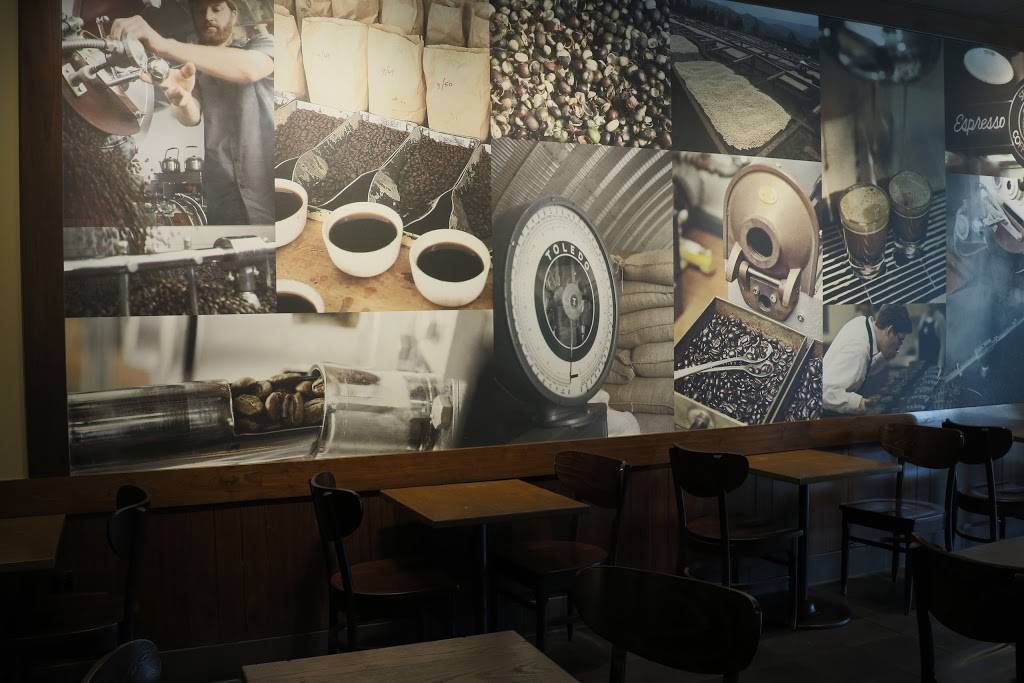 Starbucks | cafe | 5347 N Blackstone Ave #101, Fresno, CA 93710, USA | 5594380397 OR +1 559-438-0397