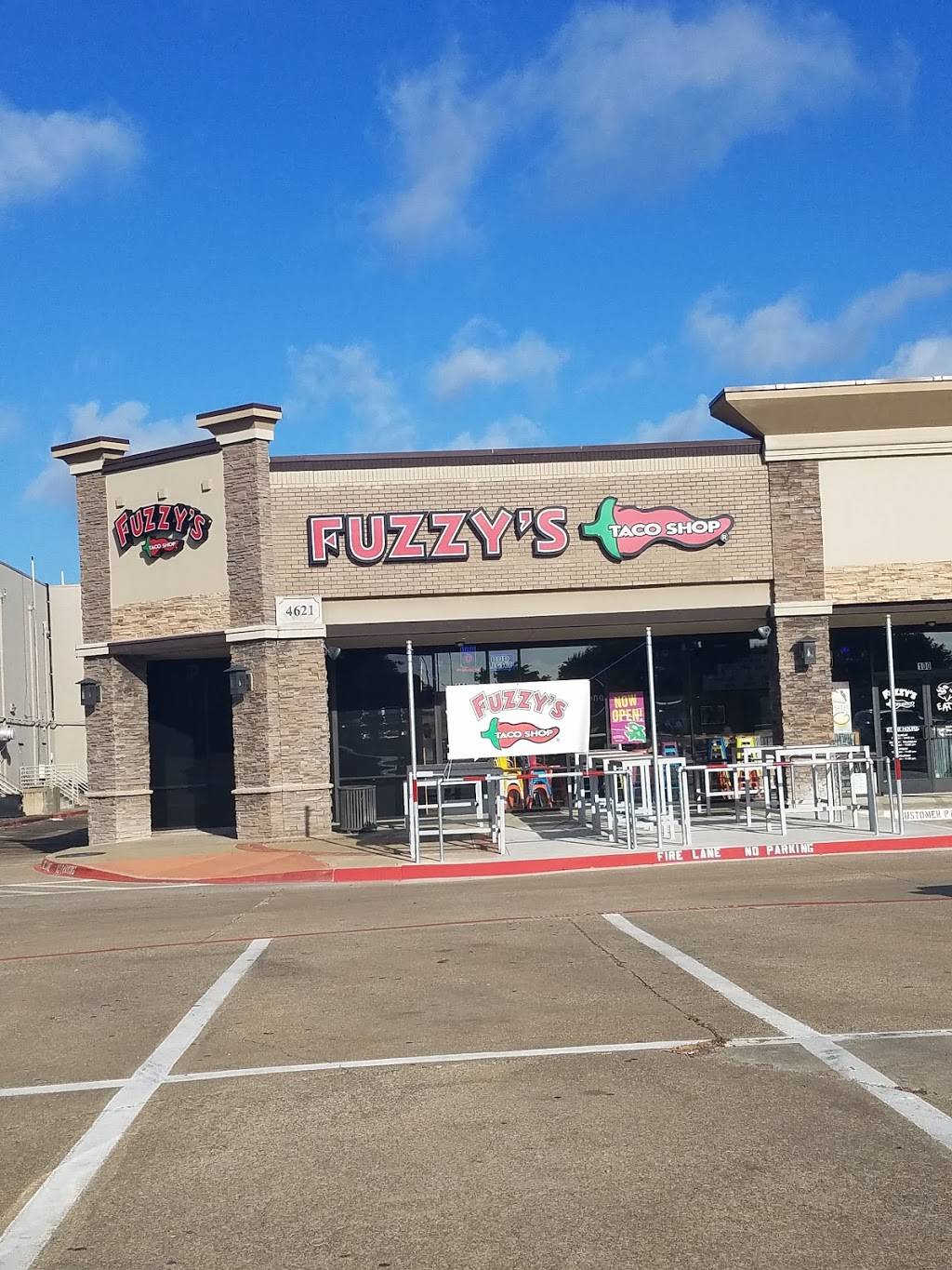 Fuzzys Taco Shop | restaurant | 4621 W Park Blvd #100, Plano, TX 75093, USA | 4699690222 OR +1 469-969-0222