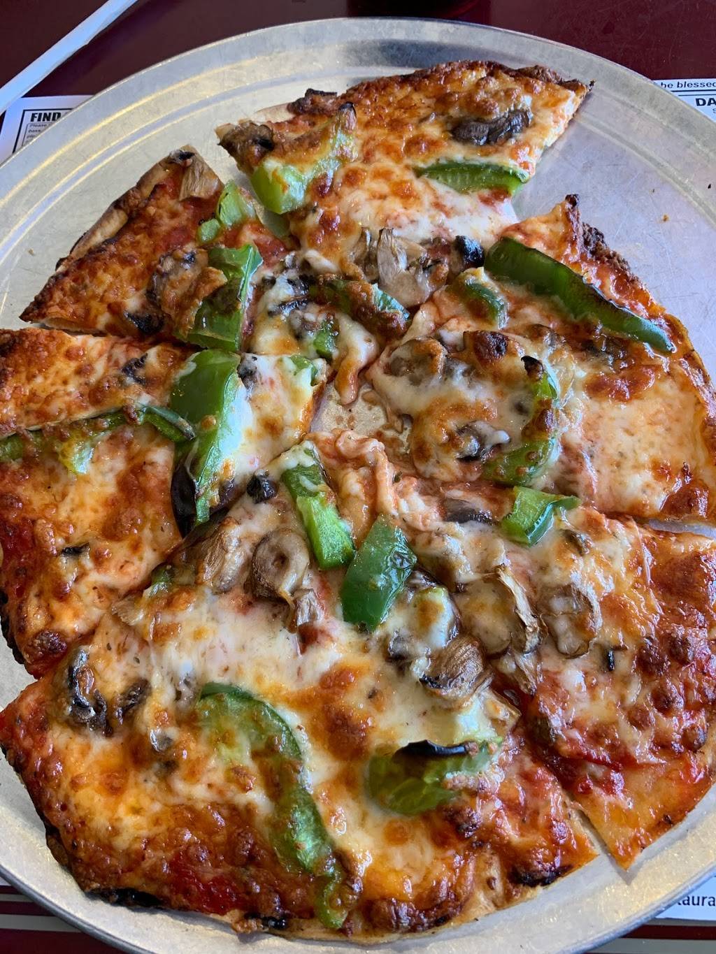 Demetrios Restaurant & Pizza | restaurant | 4410 S Tamiami Trail, Sarasota, FL 34231, USA | 9419221585 OR +1 941-922-1585