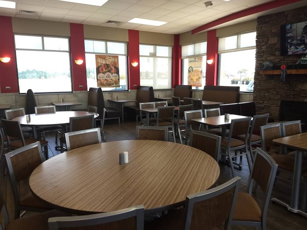 Jacks | restaurant | 835 N Eastern Blvd, Montgomery, AL 36117, USA | 3345578677 OR +1 334-557-8677