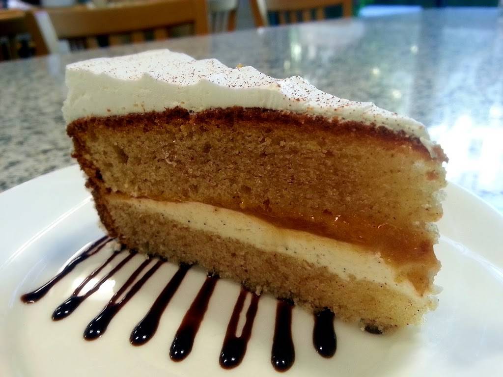 De Neve Commons Residential Restaurant | restaurant | 351 Charles E Young Drive West, Los Angeles, CA 90024, USA | 3102068654 OR +1 310-206-8654