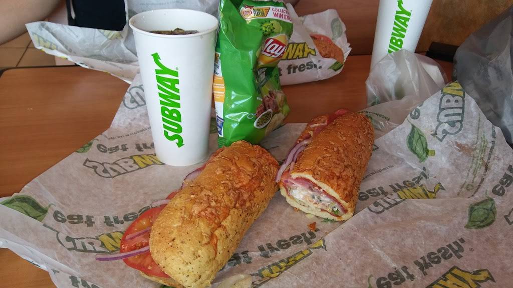 Subway | restaurant | 1 Sagamore Pkwy S, Lafayette, IN 47905, USA | 7654471764 OR +1 765-447-1764